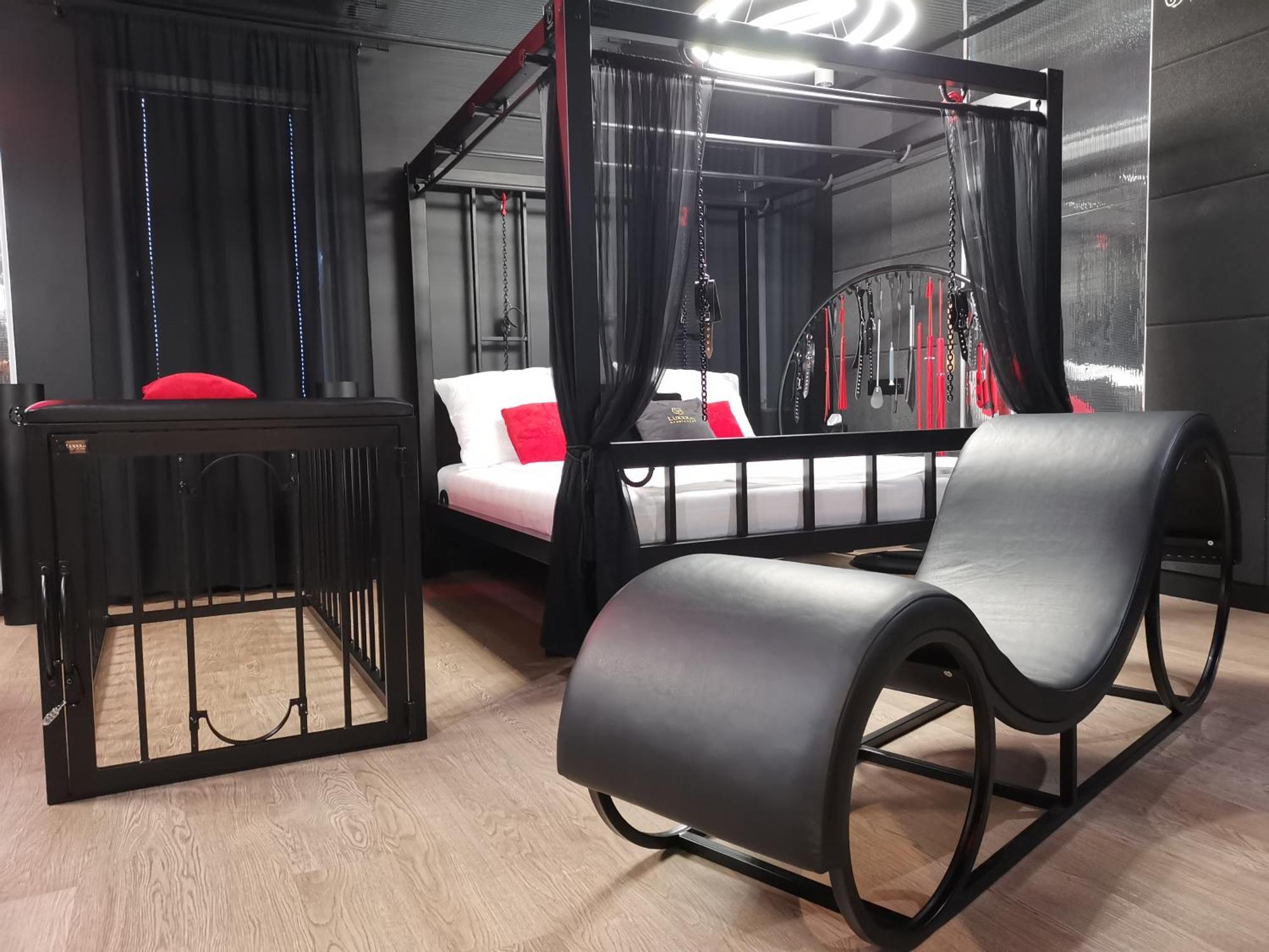 Bdsm Apartament Czestochowa Luxxx - Adults Only - Tylko Dla Doroslych Eksteriør billede